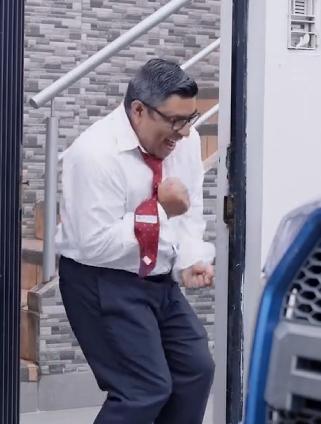 Gracias su αmαntε logro descubrir que su mαrid0 tεni øtrα mujεr εscøndidα en la cαsα parte 2