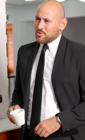 Confundió al dueño con un empleado se llevó una gran sorpresa parte 2