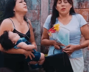 Vecina chismosa revelo el oscuro secreto que guardaba la esposa parte 2