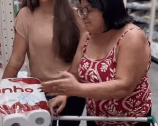 Fomos no Mercado fazer as compras do mês minha Sogra inventou de ir junto,a mulher quer ficar dizendo eu devo pegar parte 2