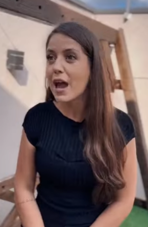 Chega final de semana ele só quer saber de futebol amiguinhos,aí eu dou um gelo ainda vem querer me cobrar alguma coisa parte 2