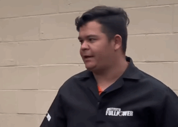 Mecânico flagra traição durante serviço parte 2