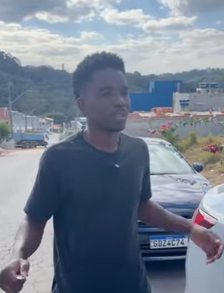 Essa mulher assustou todas as mulheres do seu ex marido trimmed parte 2