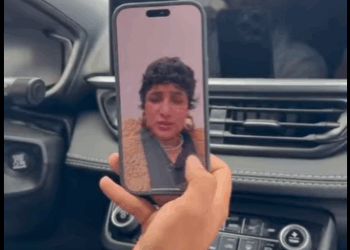 Ele fazia sua irmã acreditar que levava mãe no carro parte 2