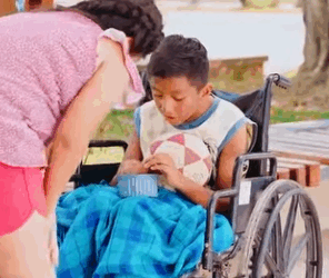 Quiso ayudar sin imaginar el peligro que correría parte 2