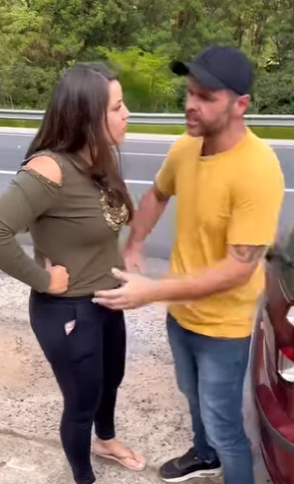 Ela pegou seu marido na porta do m0tel, só não esperava que fosse com parte 2