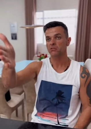 Meu marido não me valoriza,me coloca pra baixo,fala mal da minha aparência diz que não me cuido,mas eu tomei uma decisão parte 2