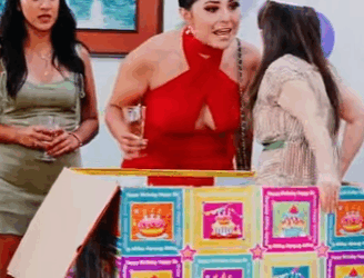 Hija negó su madre la hizo pasar por una muñeca parte 2