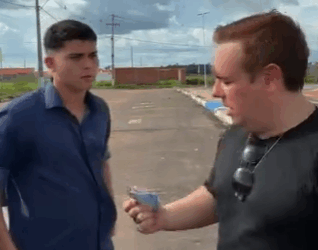 Noivo ciumento pagou algue para pegar celular da sua noiva para ele checar confirma parte 2