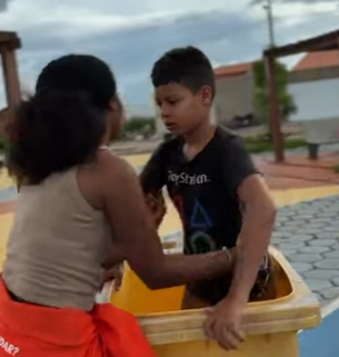 Ela fez impensa vel para manter seu filho seguro parte 2