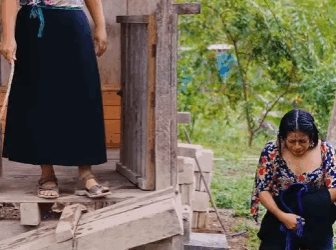 Fue lavar la ropa en el río ese fue su peor error parte 2