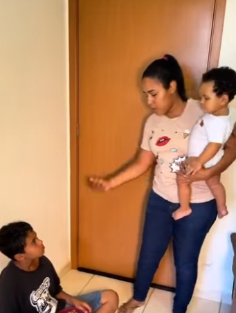 Ele era maltratado pela padrasto mãe descobriu tudo tomou essa atitude veja! part2