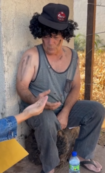 Milionário faz entrevista de emprego disfarçado de mendigo teve uma grande surpresa! part2