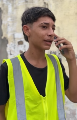 Ela pegou celular emprestado da vizinha descobriu que ela era amante do seu pai parte 2