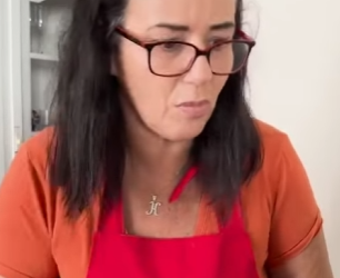 Patroa cobrava 500 reais da empregada todo mês part2