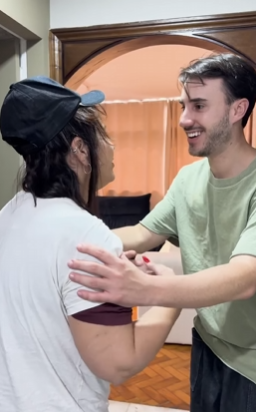 Ela fingiu ser Mãe dele que sumiu 20anos atras part2