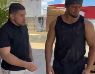 Julgou mendigo, mas que ele fez deixou todos em choque parte 2