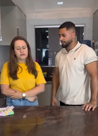 Ele trouxe irmã pra morar com eles mas atitude da esposa foi inesperada part2