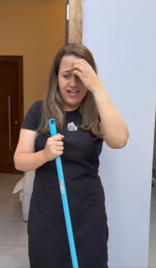Funcionária pobre não tinha dinheiro para alimentar os filhos teve uma atitude inesperada parte 2