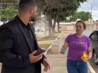 Ela não imaginava que aquele cliente mudaria sua vida parte 2