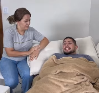 Uma vendedora humilde ajudou uma desconhecida recebeu uma recompensa que mudou sua vida parte 2