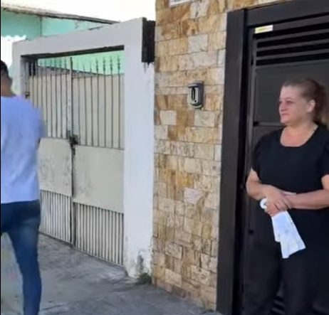 Que tua mão esquerda não saiba que faz tua direita parte 2