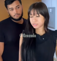 Ela chegou em casa e viu que sua mãe tava cansada e resolveu ajudar na limpeza da casa parte 2