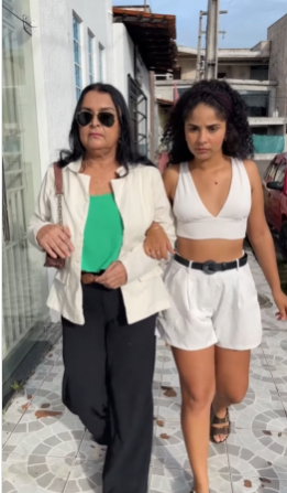 Por se achar superior essa mulher acabou passa parte 2