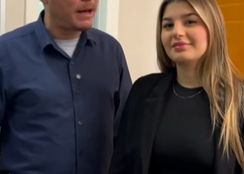 Minha ma me abandonou anos depois votei pra me vingar parte 2