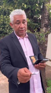 Essa pobre menina ficou milionária nunca esqueceu sua melhor amiga parte 2