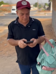 L2409007 Namoro pela internet veja essa história parte 2