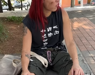 L2426005 Ela deu um tapa nessa mendiga para salvá la, mas parte 2