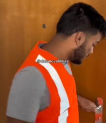 L2605006 Chegou pra almoçar parte 2