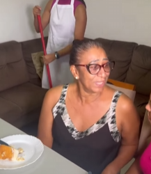 L2609006 Mulher tenta fazer mal sogra mas empregada vê parte 2